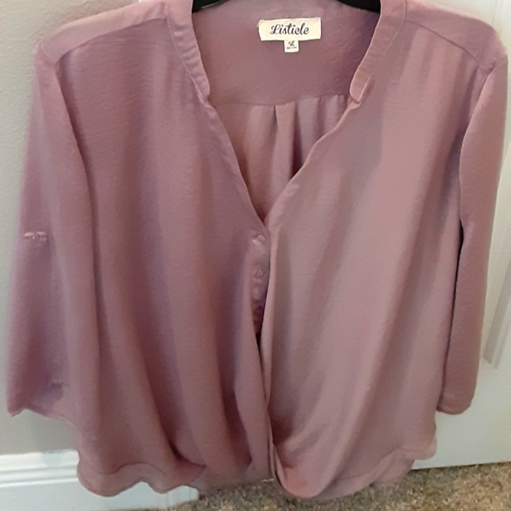 Size large woman's Shirt